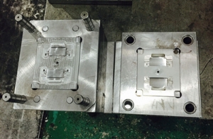 攝像機(jī)外殼塑膠模具，監(jiān)控?cái)z像機(jī)外殼廠家，安防監(jiān)控外殼生產(chǎn)廠家